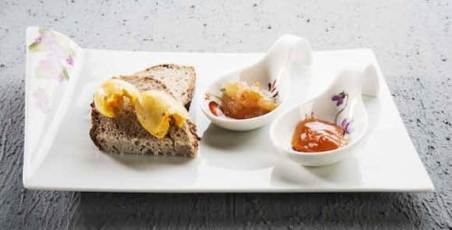 Colazione a base di pane gluten free