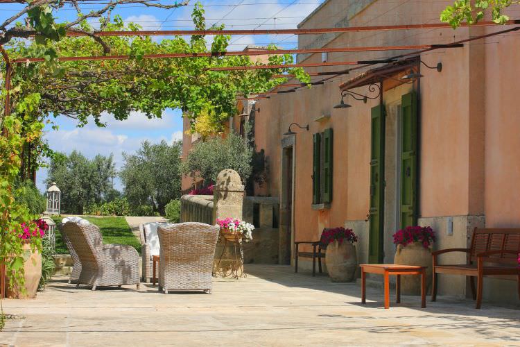 Bio resort "Naturalis Bio Resort & SPA" a Martano (LE)