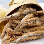 Frienn Olitalia: Pasquale Torrente, un torrente di fritti all'italiana con Friend di Olitalia (Video)