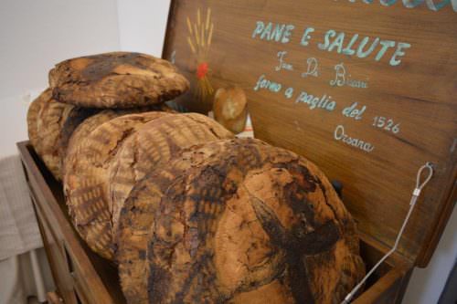 Pane di Orsara di Puglia cotto nel forno a paglia di Angelo Trilussa