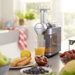 Philips presenta il nuovo estrattore di succo Micro Juicer
