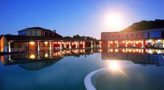 Hotel Resort Orlando-vista notturna