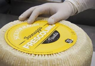 Tradizione, innovazione e solo latte siciliano: Parola di Sicilformaggi