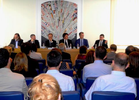 Prosecco: fatto da pochi, buono per tutti, contraffatto da troppi