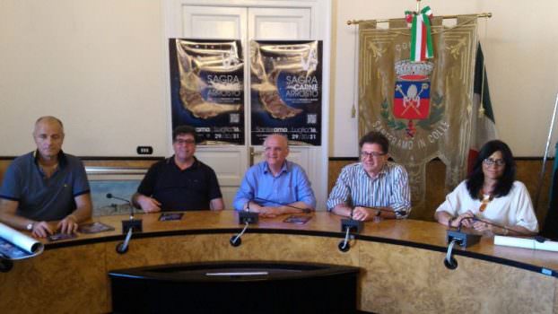 Osanna alla carne e al buon vino Primitivo a Santeramo in Colle