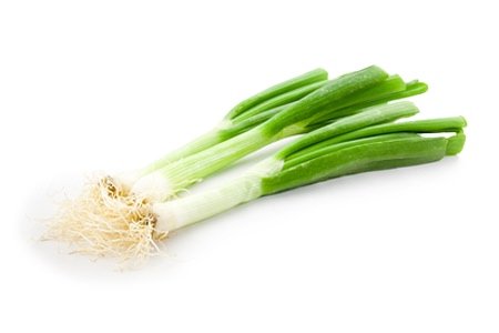 Cipollotto, ingrediente ideale per una buona insalata di erbe selvatiche