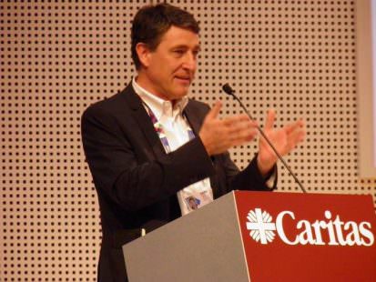 Luciano Gualzetti Caritas