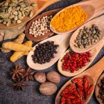 Cucinare con le spezie: più colore, sapore, vitamine e proprietà benefiche - by Bioimis