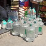 Acqua minerale in bottiglia esposta al sole: è reato, interviene la Cassazione