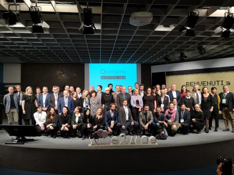 CANTINA MACULAN VOLA A OPERAWINE 2019