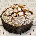 “Classico mandorlato” e “cioccolato e pera”. Il panettone secondo Fidani