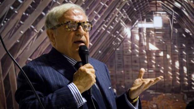 Macroeconomisti e  tributi immobiliari in Italia