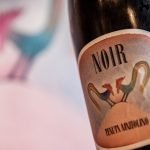 Noir di Tenuta Mazzolino, il regalo perfetto per chi ama il vino e l'arte