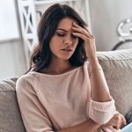 RIMEDI PER IL MAL DI TESTA: HAI PROVATO A CAMBIARE DIETA?