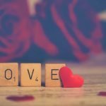 Poesie di San Valentino, l'amore declinato in versi