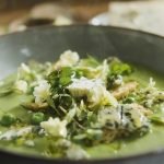 Ricetta con piselli freschi e Bergader Edelpilz dello chef De Pra