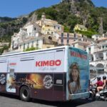 Kimbo, il talento napoletano della tostatura viaggia in autobus