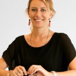 Madama Oliva insegna l'alimentazione nelle scuole primarie con SALTAinBOCCA