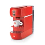 per San Valentino llycaffè presenta illy ESE: la nuova macchina compatta e sostenibile