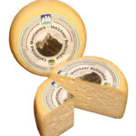 Caciottina Montanara di Latteria Tre Cime: morbida, delicata e realizzata con il prezioso Latte Fieno STG