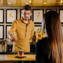 Divise per chef e tovaglie che uccidono il Covid, il tessuto Virkill entra in bar e ristoranti