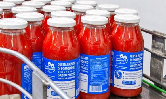 La Passata di pomodoro dei Consumatori italiani arriva sugli scaffali della grande distribuzione –