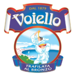 Voiello: i colori della primavera-estate 2021 a tavola, i suggerimenti del brand napoletano per la mise-en-place e l'impiattamento