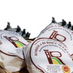 Robiola di Roccaverano, Pettirosso Robin e Scavalcamontagne in tournee - gusti e arte in scena