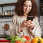 Google, più italiani cercano ristorante sotto casa e 'vicino a me': da 110% a +550% è boom ricerche online