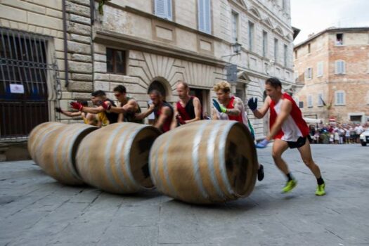 Bravìo 2021: tutto pronto per la gara delle botti