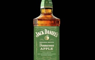 Jack Daniel’s presenta Tennessee Apple, il gusto inconfondibile di Old N°7 unito a un liquore alle mele