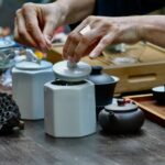 A Venezia la sommelier del tè Gabriella Scarpa insegna una cerimonia fatta di gesti e di lentezza