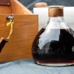 Consumi, Italiani pazzi per le aste online: boom di acquisti per vini e champagne