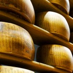 Consorzio Parmigiano Reggiano: bene il primo semestre 2022 con le vendite al +2,4% e le esportazioni al +1,6%