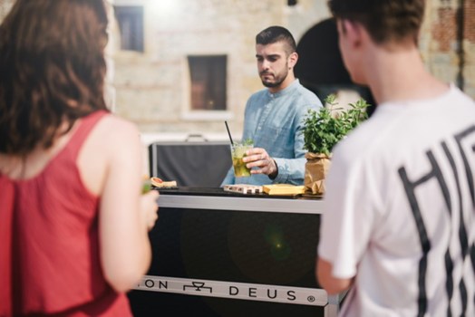 Cocktail sempre più sofisticati e zero sprechi, bartender stellati