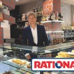 OPERA 83, UN LUNCH BAR DAL CUORE BIO E FORNI RATIONAL