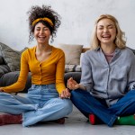 Viva lo Yoga della Risata: dal filo “inter-mentale” alla risata lunga un metro...