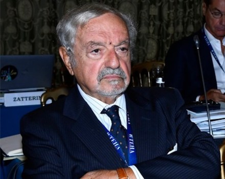 Un tavolo per rimettere sul mercato centinaia di migliaia di case