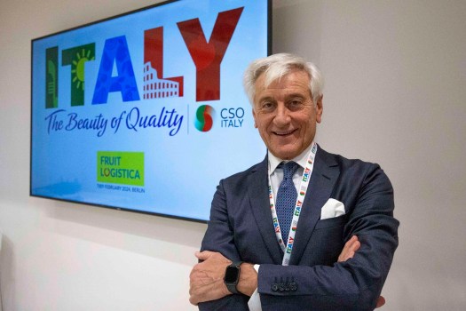 Bruni a Berlino per l’inaugurazione di Fruit Logistica: “Siamo qui per difendere il mondo degli specialisti dell’ortofrutta”