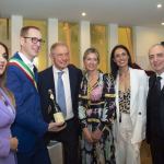 Il Ministro Adolfo Urso nello stand Carpenè a Vinitaly 2024