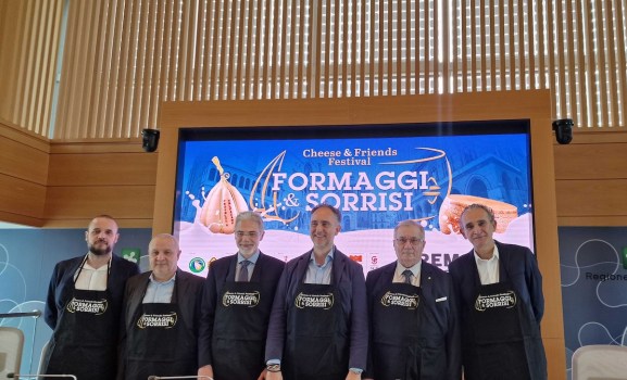 A Cremona, quinta edizione di “Formaggi & Sorrisi, Cheese & Friends Festival”