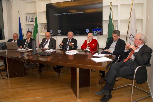 Problema casa: la Ue e i Governi dormono – Al seminario del 12 marzo urbanisti, giuristi ed economisti a confronto