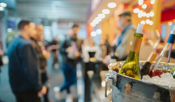 Veronafiere, Vinitaly 2025: da Jeddah l’annuncio vini no-low alcohol debuttano alla 57^ edizione dal 6 al 9 aprile