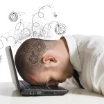 Trovare lavoro oggi: le 10 domande da fare (anche a ChatGPT) per non perdere tempo